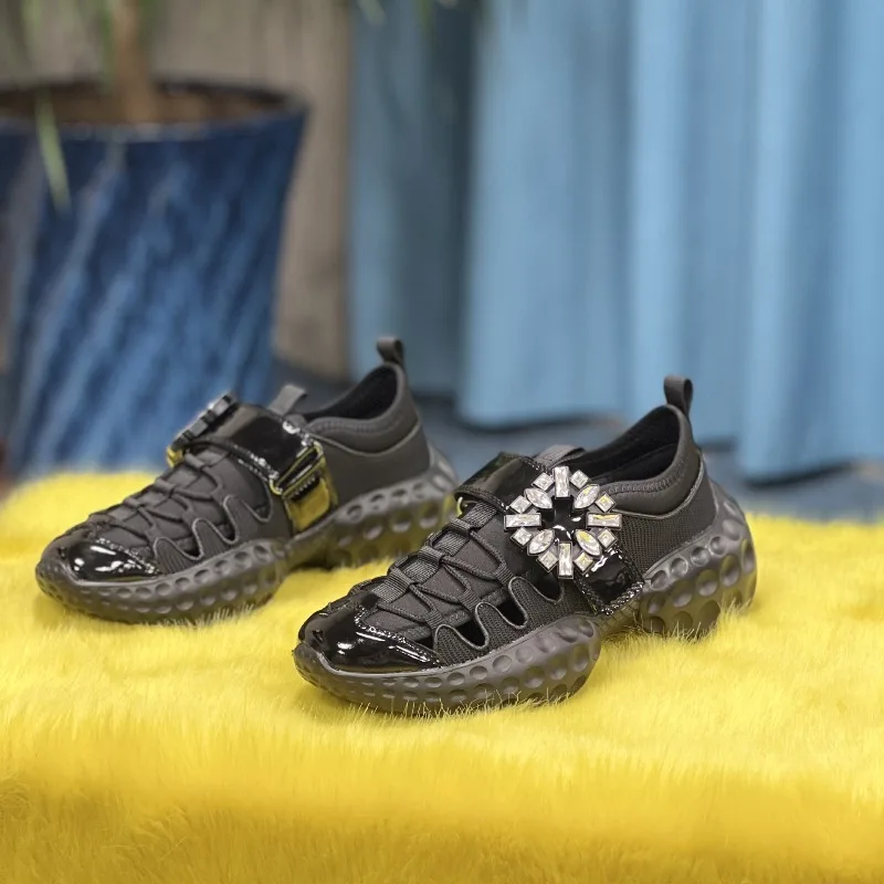 2026 New Womens Shoes Exquisite Rhinestones Casual Shoes for Woman Comfort Air Mesh Chunky Sneakers Designer Shoes Zapatos Mujer
2026 New Womens Shoes Exquisite Rhinestones Casual Shoes for Woman Comfort Air Mesh Chunky Sneakers Designer Shoes Zapatos Mujer