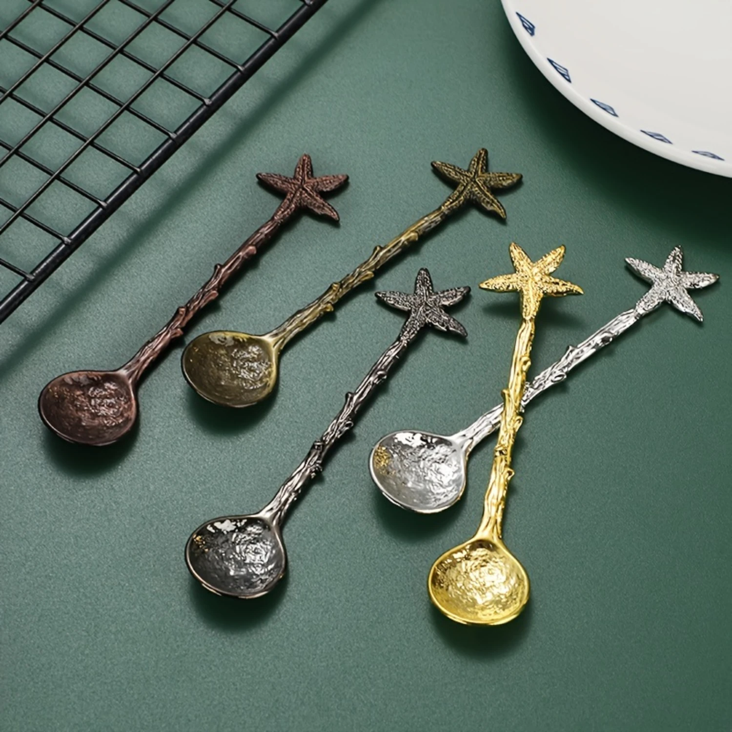 Vintage Star Hammered Alloy Ice Cream Scoop, Creative Star-Shaped Handle Metal Spoon for Coffee and Dessert
Vintage Star Hammered Alloy Ice Cream Scoop, Creative Star-Shaped Handle Metal Spoon for Coffee and Dessert