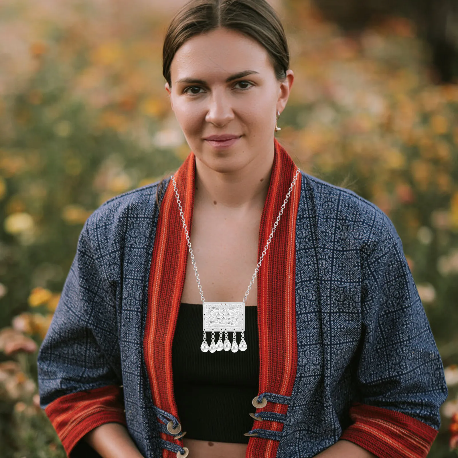 Этнический алюминиевый кулон-украшение для одежды, декор для шляп своими руками, украшение для одежды, уникальный ювелирный аксессуар
Этнический алюминиевый кулон-украшение для одежды, декор для шляп своими руками, украшение для одежды, уникальный ювелирный аксессуар