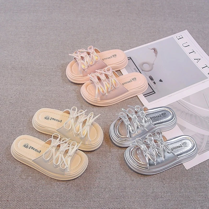 Kids Slippers Korean Style Sweet Bows Children Sandal Soild Color Versatile 2026 Summer New Girls Casual Fashion Shoes Open Toes
Kids Slippers Korean Style Sweet Bows Children Sandal Soild Color Versatile 2026 Summer New Girls Casual Fashion Shoes Open Toes