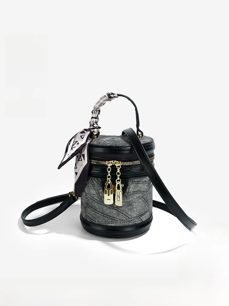 Polaiya Retro Cylinder Bag Fashionable Bucket Handbag Single Shoulder Crossbody Women's Bag Soft Leather Daily Use Small Size
Polaiya Retro Cylinder Bag Fashionable Bucket Handbag Single Shoulder Crossbody Women's Bag Soft Leather Daily Use Small Size