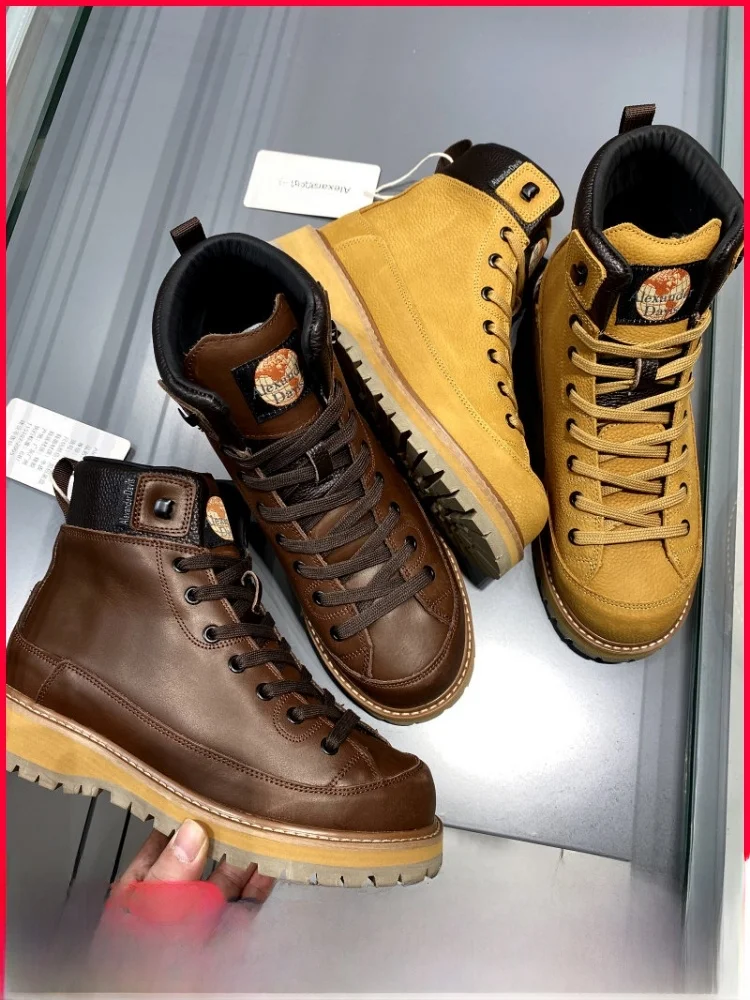 Classic Men's Mid-Calf Boots Winter Snow Boots British Style American Workwear Boots Leather Upper Warm Rubber Sole
Classic Men's Mid-Calf Boots Winter Snow Boots British Style American Workwear Boots Leather Upper Warm Rubber Sole