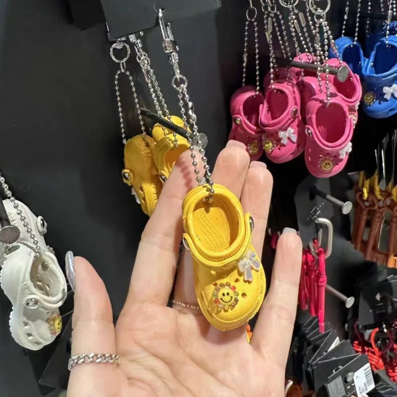 Wholesale simulation mini slippers, pendants, bags, small accessories, pendants, niche cute hole shoes, doll accessories
Wholesale simulation mini slippers, pendants, bags, small accessories, pendants, niche cute hole shoes, doll accessories