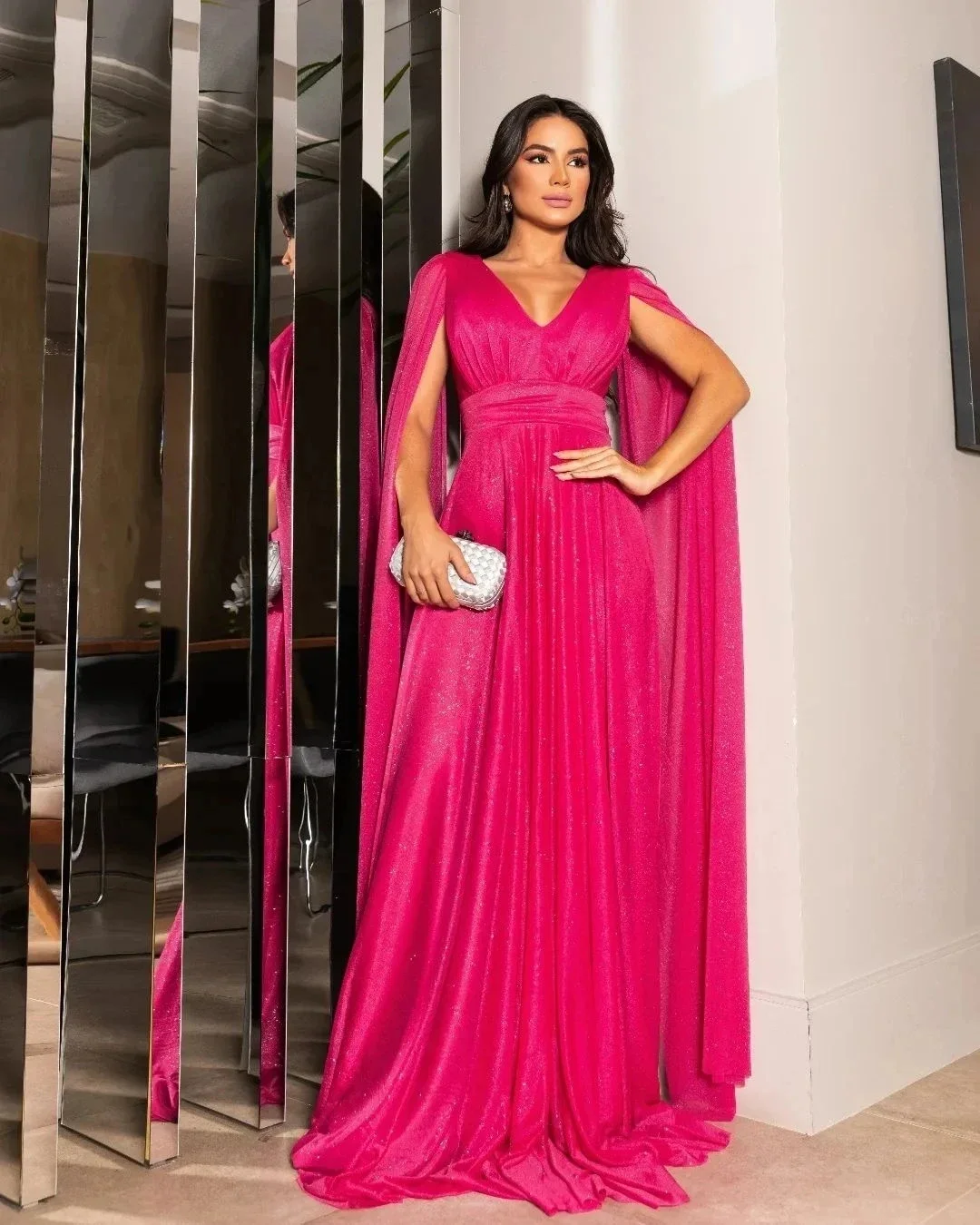 V-Neck Rose Long Evening Party Gowns Vestidos De Festa With Cape Chiffon A-Line Formal Prom Dresses
V-Neck Rose Long Evening Party Gowns Vestidos De Festa With Cape Chiffon A-Line Formal Prom Dresses