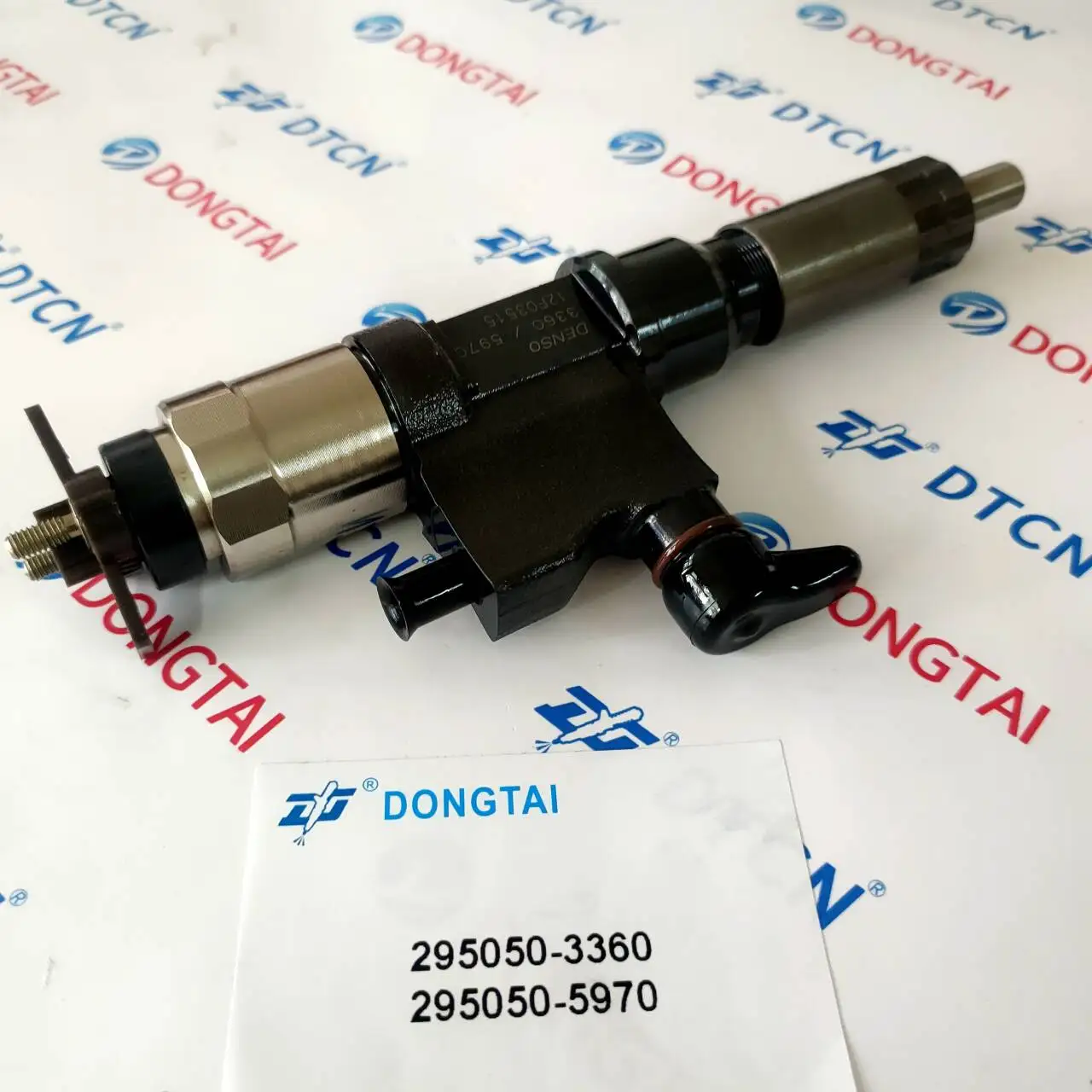 Original Del-phi Fuel Injector 28370681 28565330 HRD365 04B130277D For Audi A3 1.6L TDI Engine Price
Original Del-phi Fuel Injector 28370681 28565330 HRD365 04B130277D For Audi A3 1.6L TDI Engine Price