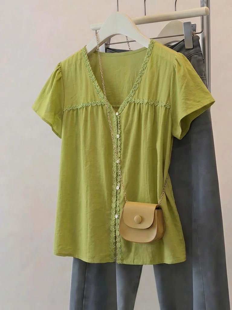 Green V-Neck Short Sleeve Shirt Women's Summer New Large Size Fat MM Forest System Doll Shirt Top Korean Style Loose Fit
Green V-Neck Short Sleeve Shirt Women's Summer New Large Size Fat MM Forest System Doll Shirt Top Korean Style Loose Fit