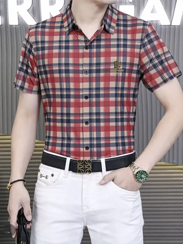 Мужская летняя рубашка Slim Fit с коротким рукавом в клетку, модная, универсальная, дышащая, удобная, с принтом, на пуговицах, коллекция 2025
Мужская летняя рубашка Slim Fit с коротким рукавом в клетку, модная, универсальная, дышащая, удобная, с принтом, на пуговицах, коллекция 2025