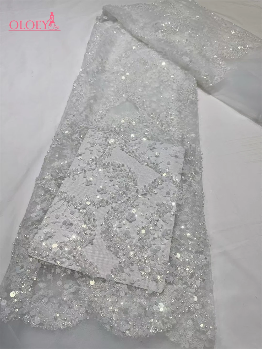 Latest Hot Sale Fashion Africa Lace Fabric High Quality Handmade Embroidery Lace With Beads Sequins Party For Wedding Dress
Latest Hot Sale Fashion Africa Lace Fabric High Quality Handmade Embroidery Lace With Beads Sequins Party For Wedding Dress