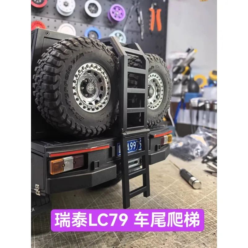 RGT EX86160 1:10 LC79 RC Off-road Crawler Rear Climbing Ladder - Direct Fit Tailgate Upgrade Accessories for Off-Road RC Truck
RGT EX86160 1:10 LC79 RC Off-road Crawler Rear Climbing Ladder - Direct Fit Tailgate Upgrade Accessories for Off-Road RC Truck