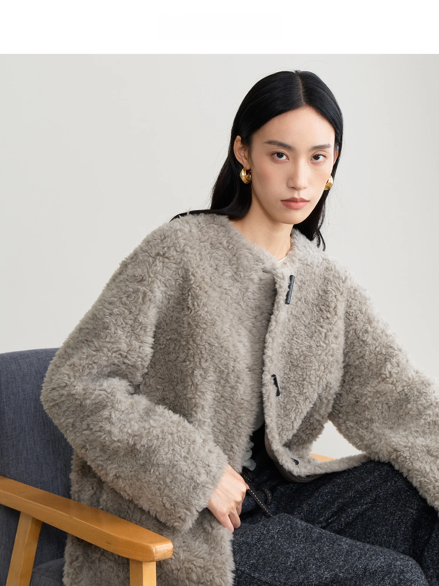 Spring Xi Li 00% Woolen Long Sve Open Cardigan Particle Fce Luxury Warm Windproof Women's Outerwear Stand Fit
Spring Xi Li 00% Woolen Long Sve Open Cardigan Particle Fce Luxury Warm Windproof Women's Outerwear Stand Fit