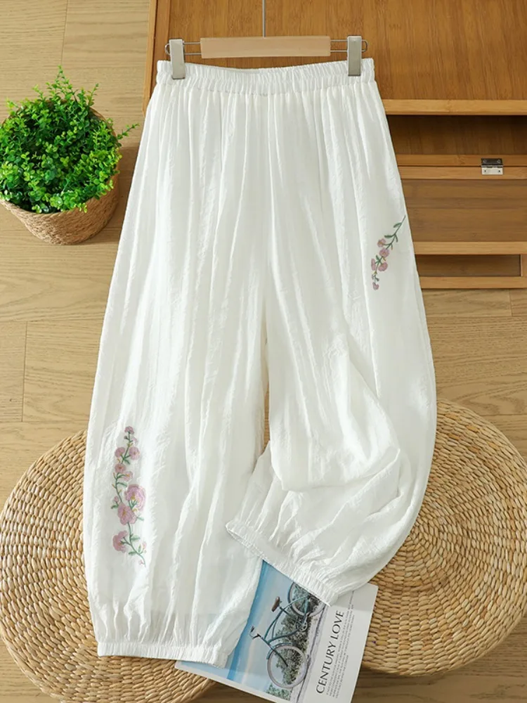 Chinese Style Embroidered Double Layered Lantern Pants Casual Harem Pants Loose Elastic Waist Summer Wear for Women
Chinese Style Embroidered Double Layered Lantern Pants Casual Harem Pants Loose Elastic Waist Summer Wear for Women