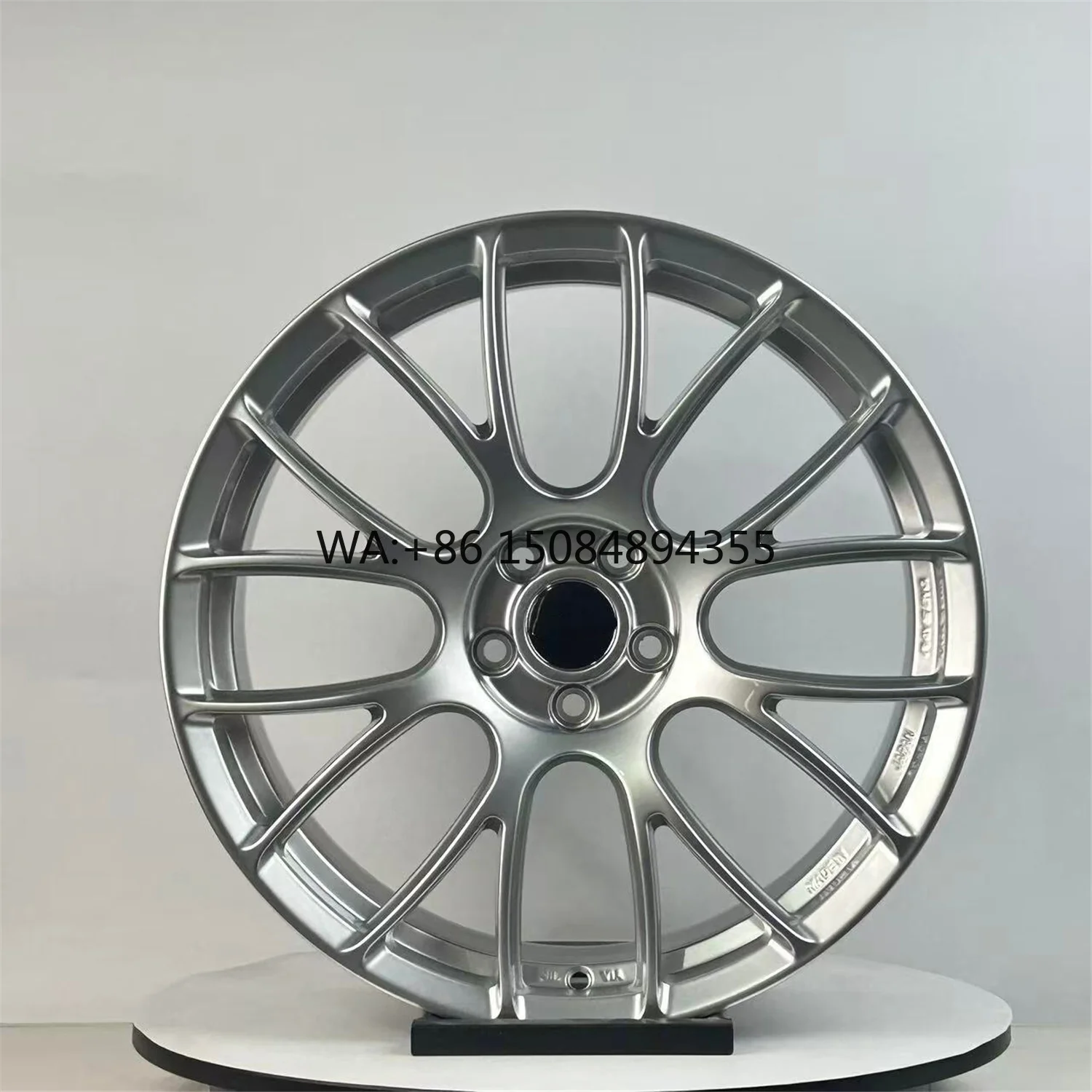 Спортивные кованые алюминиевые диски 18-21 дюйм, 5x112 5x120 PCD, высокопроизводительные серебристые диски для замены на люксовых спортивных автомобилях
Спортивные кованые алюминиевые диски 18-21 дюйм, 5x112 5x120 PCD, высокопроизводительные серебристые диски для замены на люксовых спортивных автомобилях