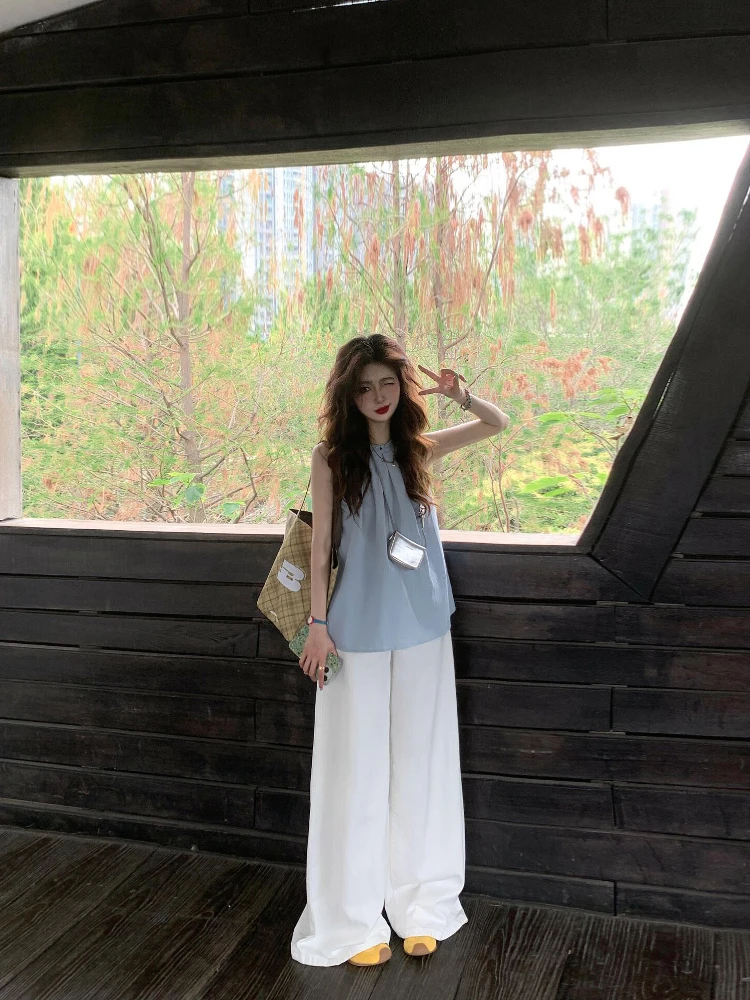 Unique Blue Neck Hanging Sleeveless Women's Design Slimming Doll Shirt Summer Casual Loose Fit round Neck Pure Color Top
Unique Blue Neck Hanging Sleeveless Women's Design Slimming Doll Shirt Summer Casual Loose Fit round Neck Pure Color Top