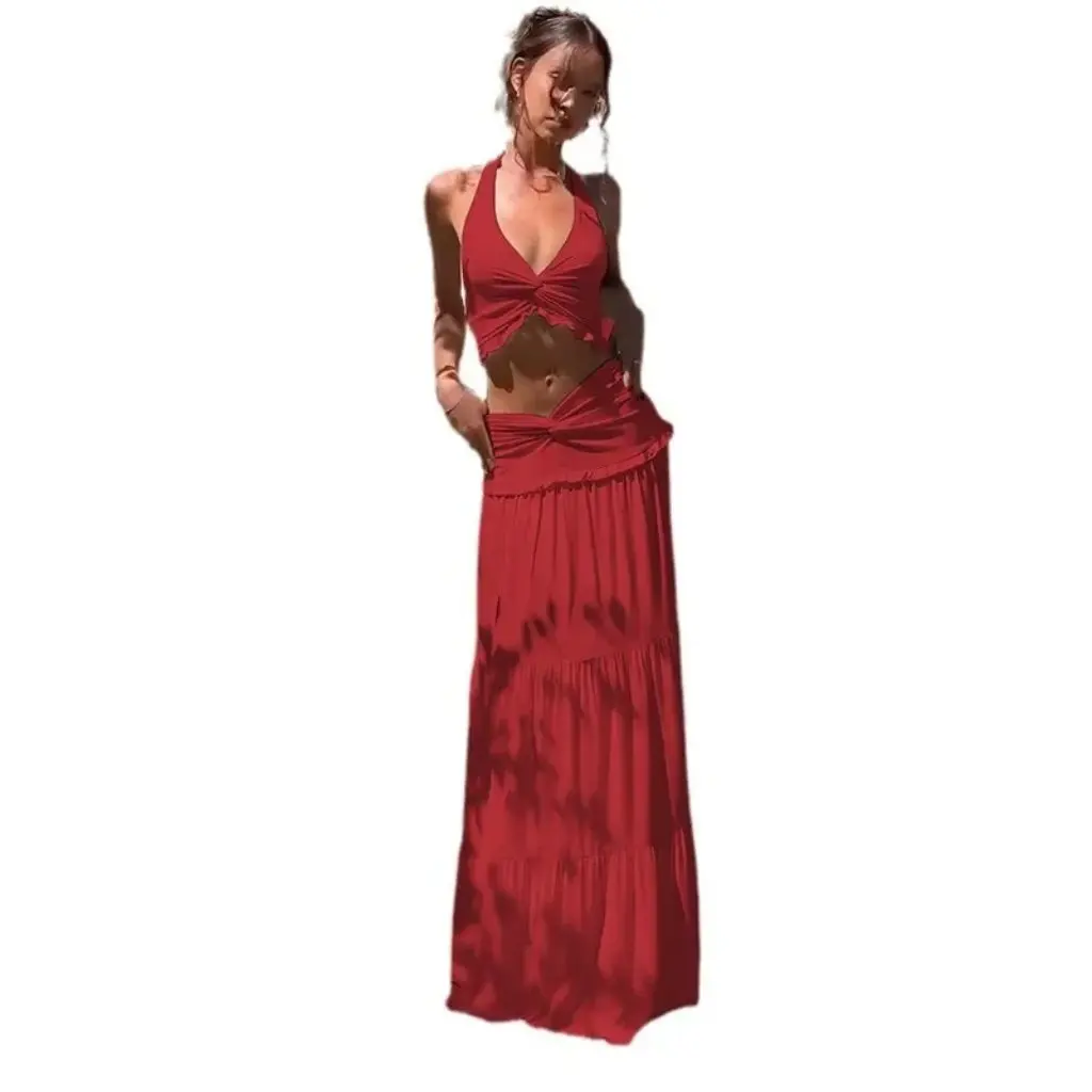 Women's Winter Fashion V-Neck Halter Strap Top And Long Dress Two-Piece Suit European American Style Sexy Outfit
Women's Winter Fashion V-Neck Halter Strap Top And Long Dress Two-Piece Suit European American Style Sexy Outfit