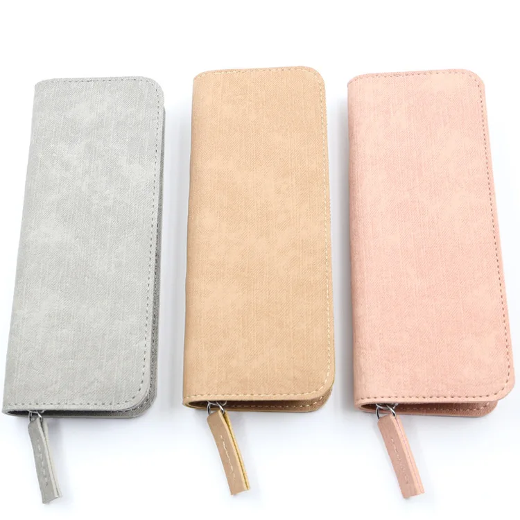Eyelash tweezers with a bag storage box planting eyelash extensions tool clip box long strip simple style beauty box
Eyelash tweezers with a bag storage box planting eyelash extensions tool clip box long strip simple style beauty box