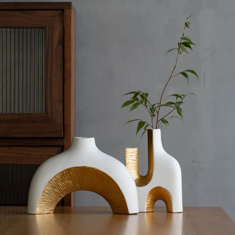 Irregularity Contracted Flower Vase Home Decor White Vase Ceramic & Porcelain Vases
Irregularity Contracted Flower Vase Home Decor White Vase Ceramic & Porcelain Vases