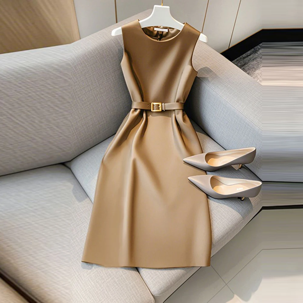 French mature style, high-end and beautiful khaki sleeveless dress long dresses for women clothing slim fit
French mature style, high-end and beautiful khaki sleeveless dress long dresses for women clothing slim fit