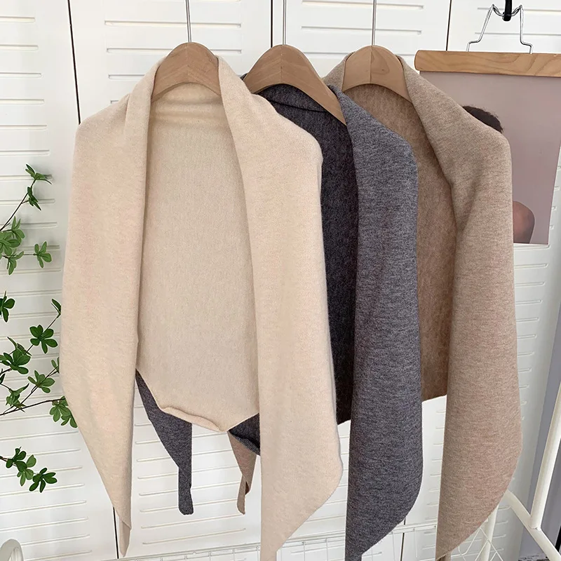 Chic and Sweet Women's Knitted Wrap for Fall and Winter Minimalist and Warm Solid Color Wrap
Chic and Sweet Women's Knitted Wrap for Fall and Winter Minimalist and Warm Solid Color Wrap