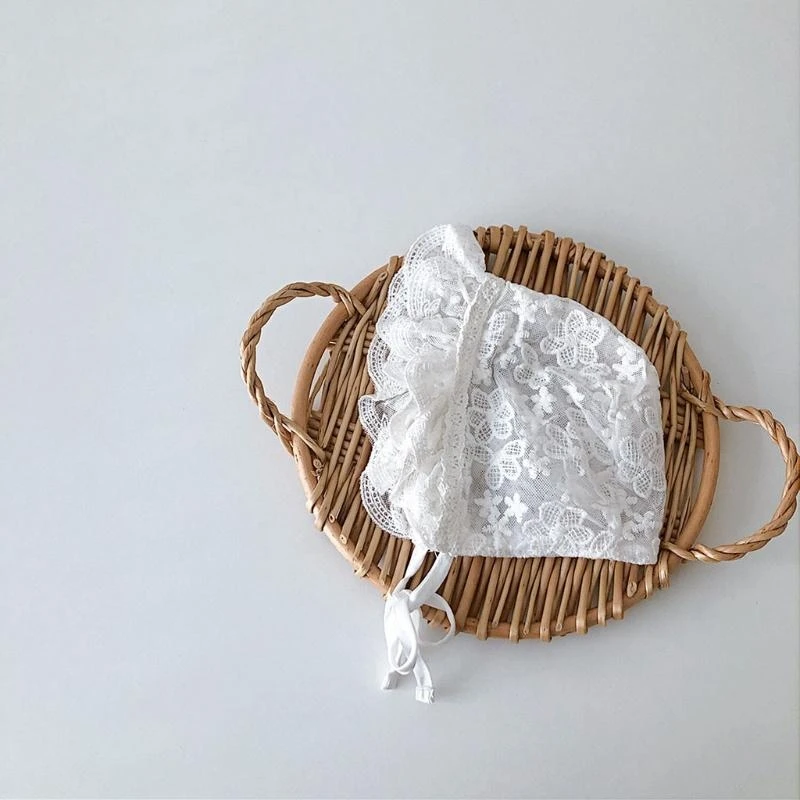 090B Newborn Photography Props Princess White Hat Lace Flower for Sun Hat Cotton Beanie Bonnet Cap for Baby Toddler Infant Gifts
090B Newborn Photography Props Princess White Hat Lace Flower for Sun Hat Cotton Beanie Bonnet Cap for Baby Toddler Infant Gifts