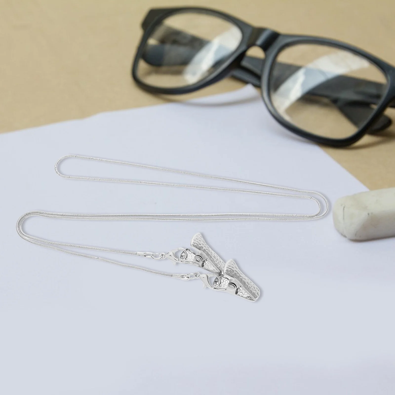 2pcs Glasses Rope Chains Eyewear Accessories Anti-Loss Metal Lanyard Mask Holders Long-Lasting Use Stylish Design Comfortable
2pcs Glasses Rope Chains Eyewear Accessories Anti-Loss Metal Lanyard Mask Holders Long-Lasting Use Stylish Design Comfortable