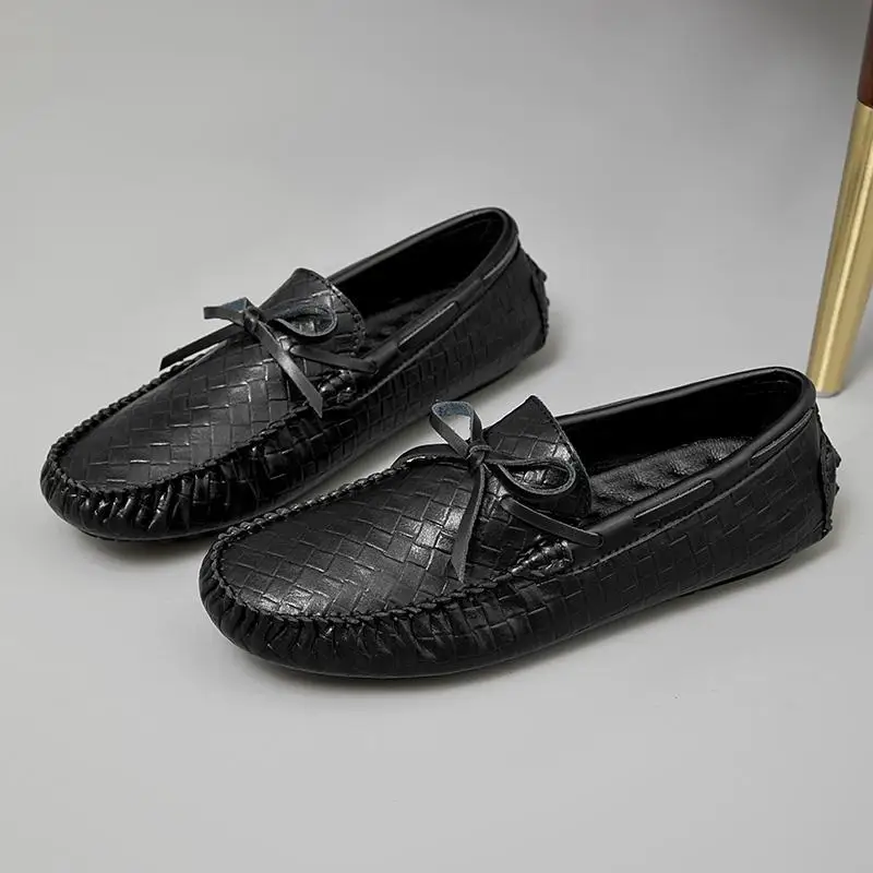 Men's Summer Breathable Slip-On Loafers Casual Leather Shoes British Business Style Comfortable round Toe Rubber Outsole
Men's Summer Breathable Slip-On Loafers Casual Leather Shoes British Business Style Comfortable round Toe Rubber Outsole