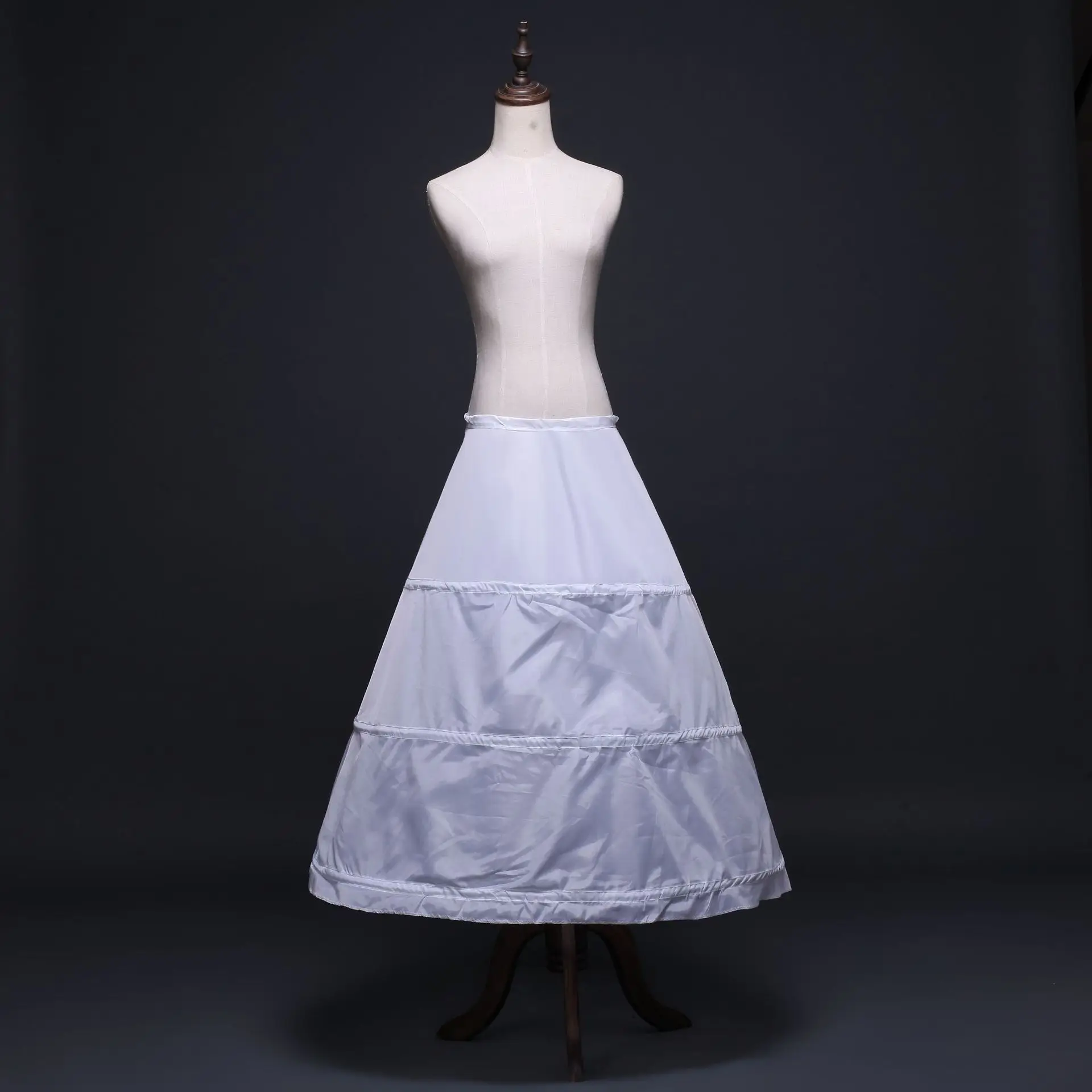 Affordable 3 Hoop white wedding bride Petticoat, adjustable waist size, Petticoat for Wedding Dress Wedding Accessories
Affordable 3 Hoop white wedding bride Petticoat, adjustable waist size, Petticoat for Wedding Dress Wedding Accessories