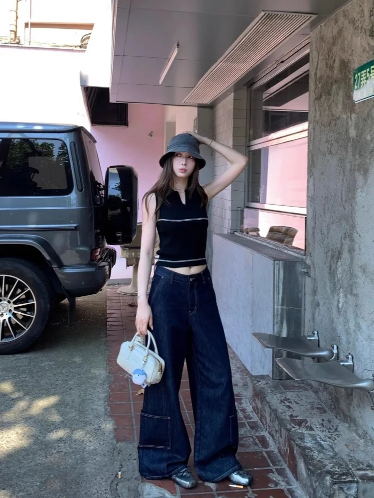 Summer Trendy Women's Knitted Vest And Wide Leg Jeans Set Loose Fit Cotton Casual Fashion Outfit Two Piece Ensemble
Summer Trendy Women's Knitted Vest And Wide Leg Jeans Set Loose Fit Cotton Casual Fashion Outfit Two Piece Ensemble