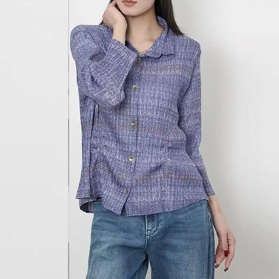 Miyake Pleated New Spring and Summer 2026 Retro Denim Blue Pleated Shirt Women Loose Casual Versatile Senior Sense Cardigan Tops
Miyake Pleated New Spring and Summer 2026 Retro Denim Blue Pleated Shirt Women Loose Casual Versatile Senior Sense Cardigan Tops