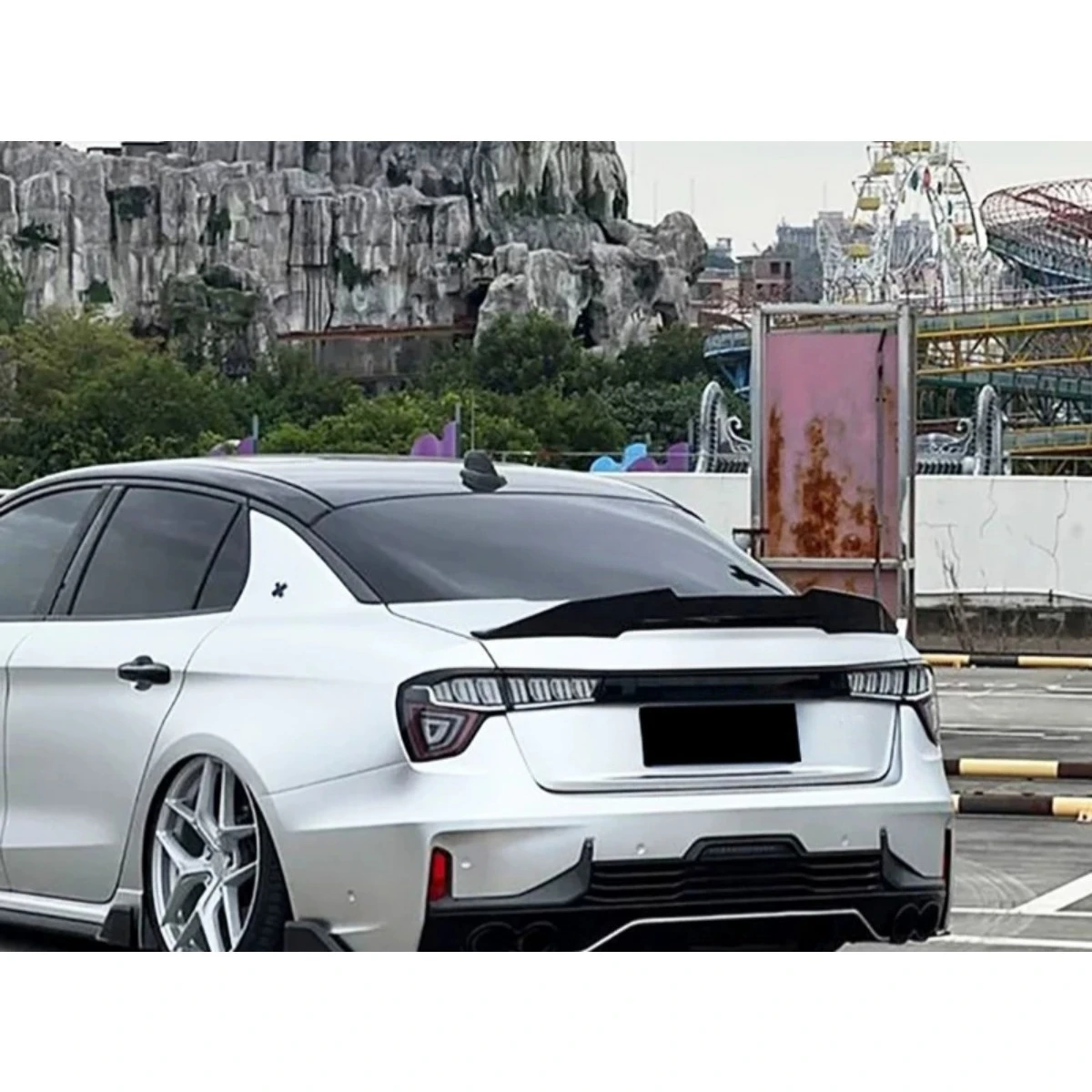 For LYNK&CO 03 03+ 2017-2025 Car Rear Trunk Spoiler Wing Modification Part Rear Trunk Spoiler Wing Car Accessories Exterior Part
For LYNK&CO 03 03+ 2017-2025 Car Rear Trunk Spoiler Wing Modification Part Rear Trunk Spoiler Wing Car Accessories Exterior Part