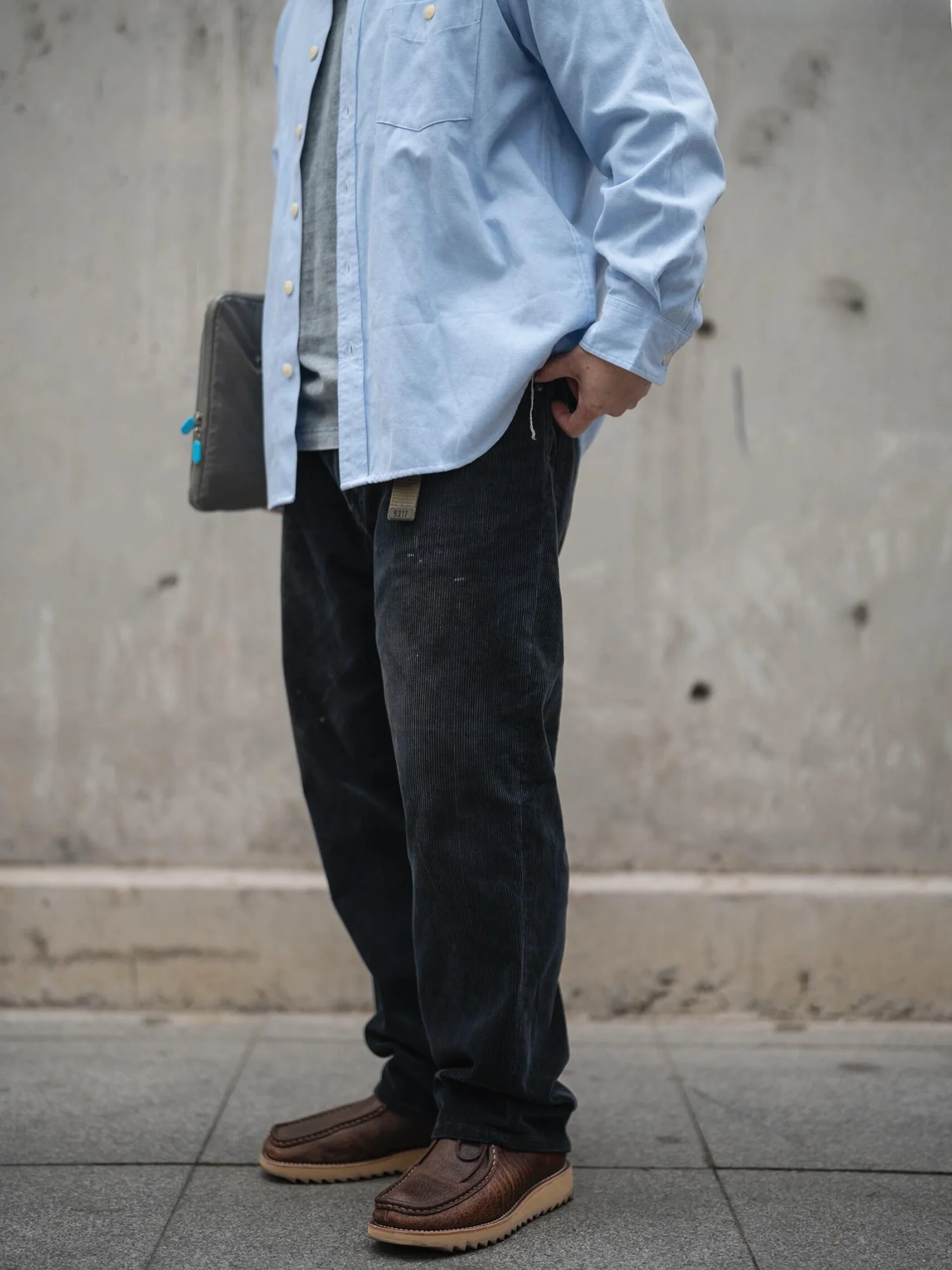 Вельветовые брюки свободного кроя, прямые, повседневные, мужские, для ежедневной носки, удобные, осенне-зимние, модные, бренд MADN
Вельветовые брюки свободного кроя, прямые, повседневные, мужские, для ежедневной носки, удобные, осенне-зимние, модные, бренд MADN