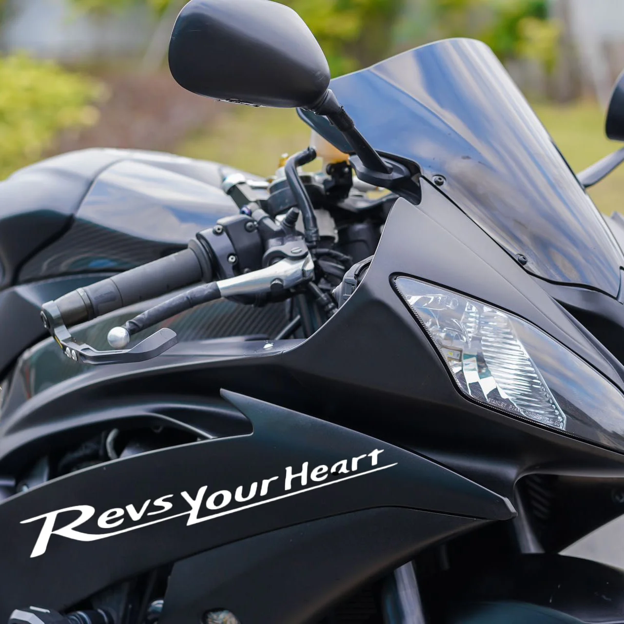 1PC Revs Your Heart Motorcycle Stickers Waterproof Motorbike Body Decals for YAMAHA YZF-R1 Ténéré 700 XMAX R3 MT-01 03 07 09 10
1PC Revs Your Heart Motorcycle Stickers Waterproof Motorbike Body Decals for YAMAHA YZF-R1 Ténéré 700 XMAX R3 MT-01 03 07 09 10