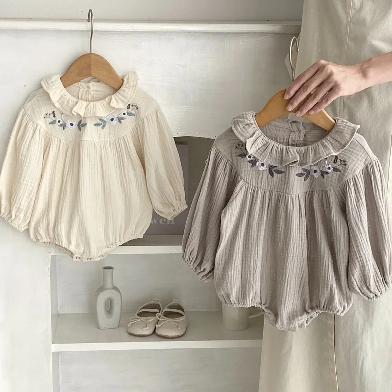 Spring Baby Romper 0-2Years Newborn Girls Long Sleeve Ruffles Collar Embroidery Flower Pure Cotton Bodysuit One-Pieces Clothes
Spring Baby Romper 0-2Years Newborn Girls Long Sleeve Ruffles Collar Embroidery Flower Pure Cotton Bodysuit One-Pieces Clothes