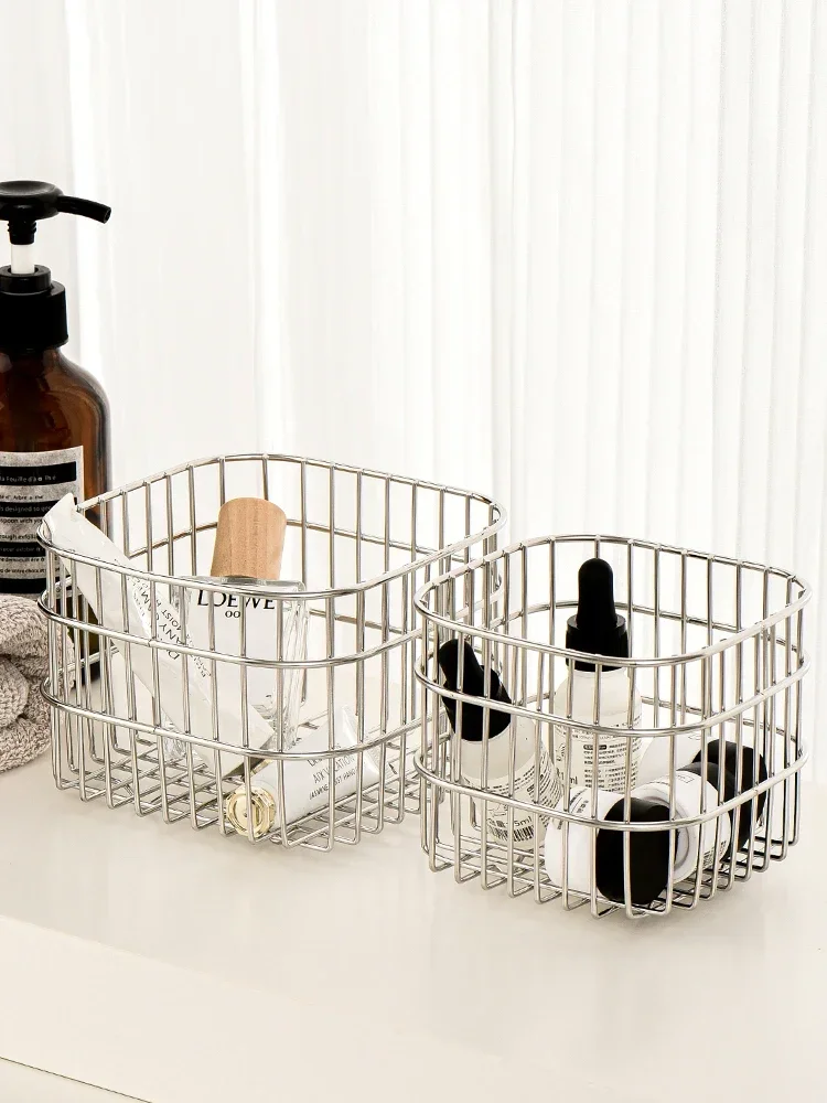 Ahunderjiaz-Luxury Stainless Steel Silver Storage Basket, Cosmetic Pen Holder, Desktop Sundry Square Basket, Home Decoration
Ahunderjiaz-Luxury Stainless Steel Silver Storage Basket, Cosmetic Pen Holder, Desktop Sundry Square Basket, Home Decoration