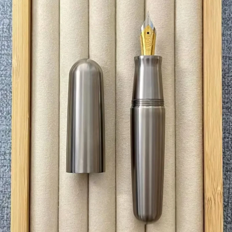 New Glossy Titanium Titanium Alloy Pocket Short Fountain Pen #8 Bock JIinhao F 0.5MM Nib, Mini Larg Size Stationery Supplies
New Glossy Titanium Titanium Alloy Pocket Short Fountain Pen #8 Bock JIinhao F 0.5MM Nib, Mini Larg Size Stationery Supplies