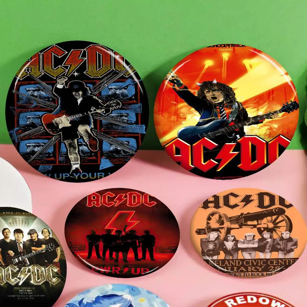 Rock Singer A-AC D-DC Band Soft Button Pin Round Metal Badge Lapel Pin Parts Gift Friends Kid Jewelry
Rock Singer A-AC D-DC Band Soft Button Pin Round Metal Badge Lapel Pin Parts Gift Friends Kid Jewelry