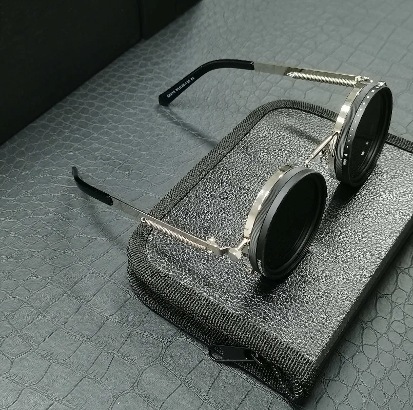 Vintage Industrial Punk Handmade ND9 Adjustable Polarized Sunglasses Men Outdoor Fishing Filter UV400 Personalized Sun Glasses
Vintage Industrial Punk Handmade ND9 Adjustable Polarized Sunglasses Men Outdoor Fishing Filter UV400 Personalized Sun Glasses
