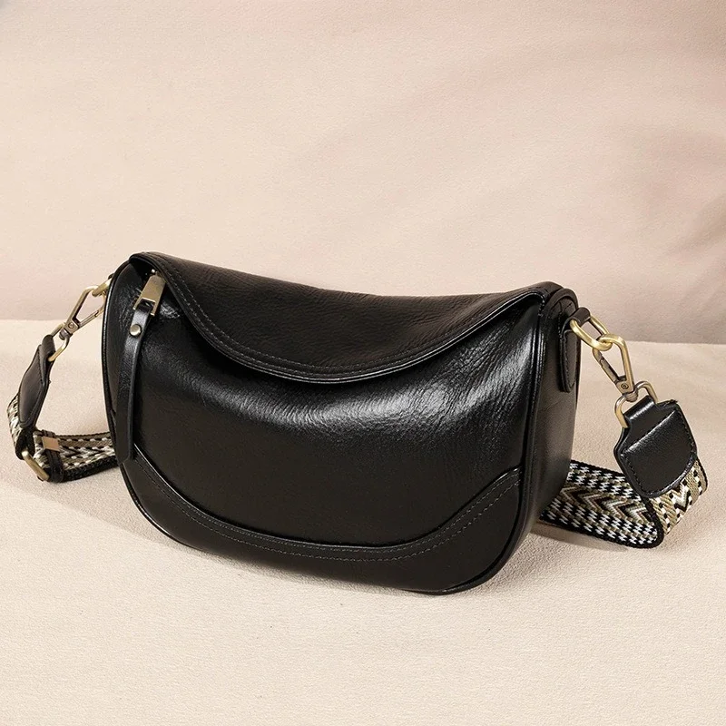2025 Retro Vegetable Tanned Cowhide Shoulder Bag Vintage Women's Messenger Bag Trendy Unisex Crossbody Purse
2025 Retro Vegetable Tanned Cowhide Shoulder Bag Vintage Women's Messenger Bag Trendy Unisex Crossbody Purse