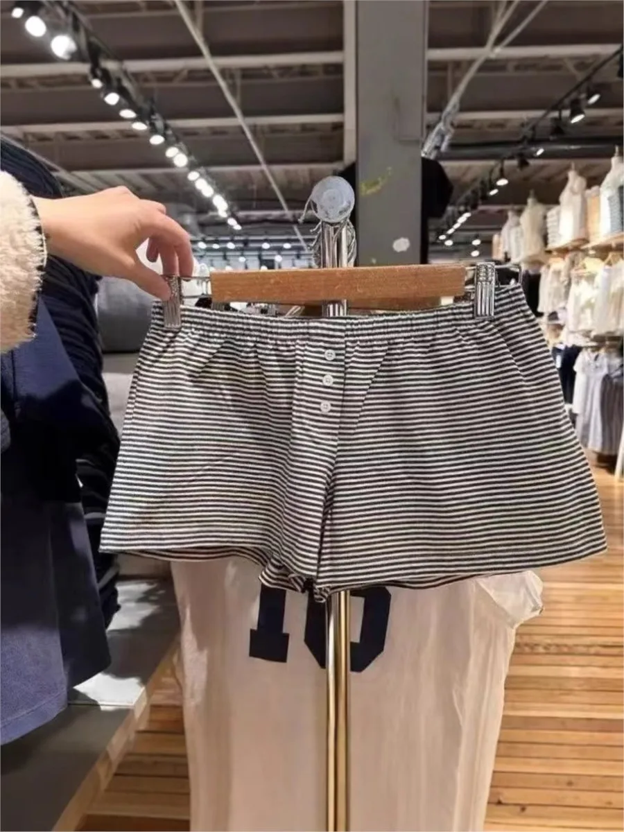Fashion Striped Buttons Short Pants Women Summer Casual Elastic High Waist Home Underwear Vintage Cute Preppy Style Y2K Shorts
Fashion Striped Buttons Short Pants Women Summer Casual Elastic High Waist Home Underwear Vintage Cute Preppy Style Y2K Shorts