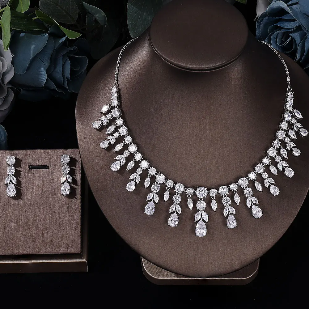 Necklace Drop Earring Dubai Full Wedding Jewelry Set for Bridal Wedding Zirconia Set
Necklace Drop Earring Dubai Full Wedding Jewelry Set for Bridal Wedding Zirconia Set