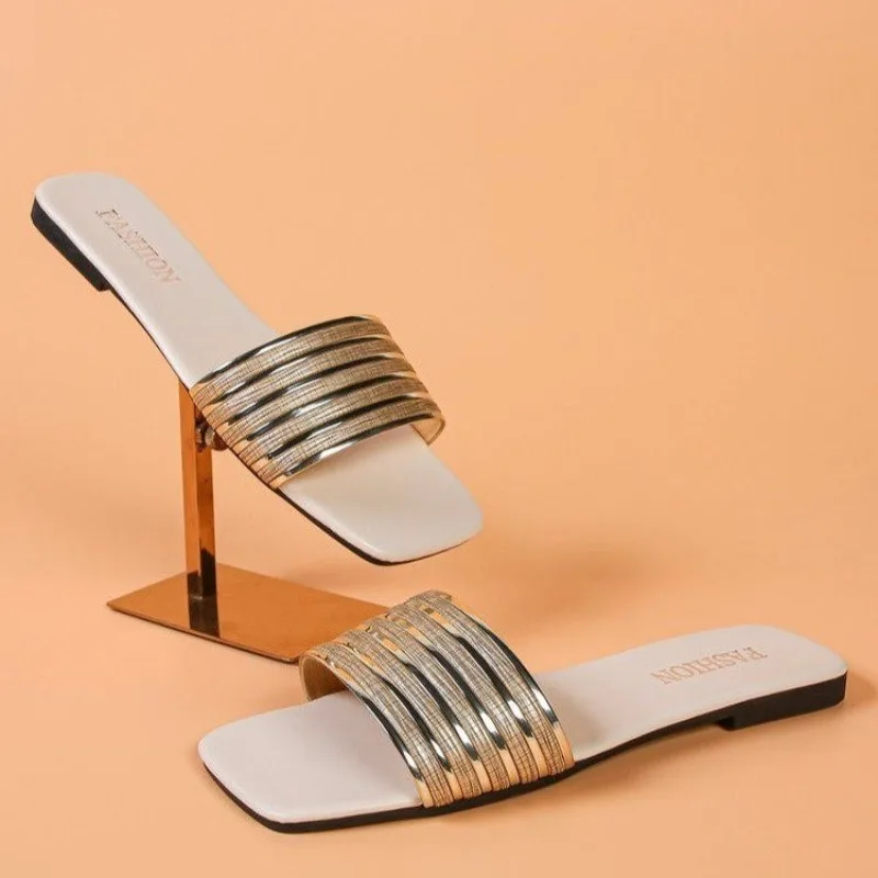 2025 New Women Luxury Flats Slippers Summer Square Toe Flats Slides Sandals Non Slip Beach Big Size Slippers Woman Slides Women
2025 New Women Luxury Flats Slippers Summer Square Toe Flats Slides Sandals Non Slip Beach Big Size Slippers Woman Slides Women