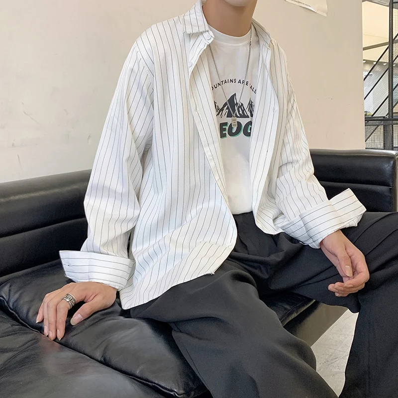 Hong Kong Style Striped Men's Long Sleeve Shirt Loose Fit Trendy Summer Outerwear Casual Shirt Youth Culture
Hong Kong Style Striped Men's Long Sleeve Shirt Loose Fit Trendy Summer Outerwear Casual Shirt Youth Culture