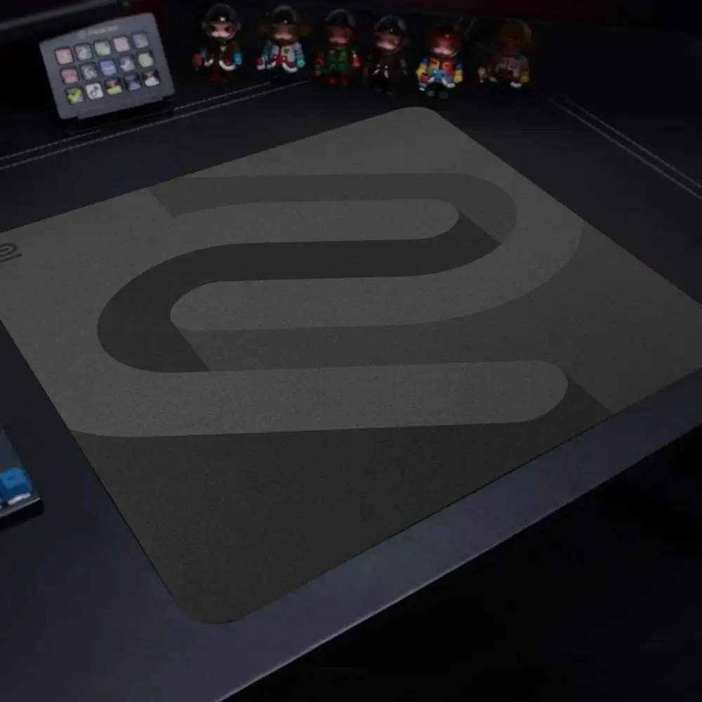 ZOWIE G-SR-SE Gris Mouse Pad Cartoon rubber Small mouse pad desktop computer office keyboard e-sports ROGs game
ZOWIE G-SR-SE Gris Mouse Pad Cartoon rubber Small mouse pad desktop computer office keyboard e-sports ROGs game