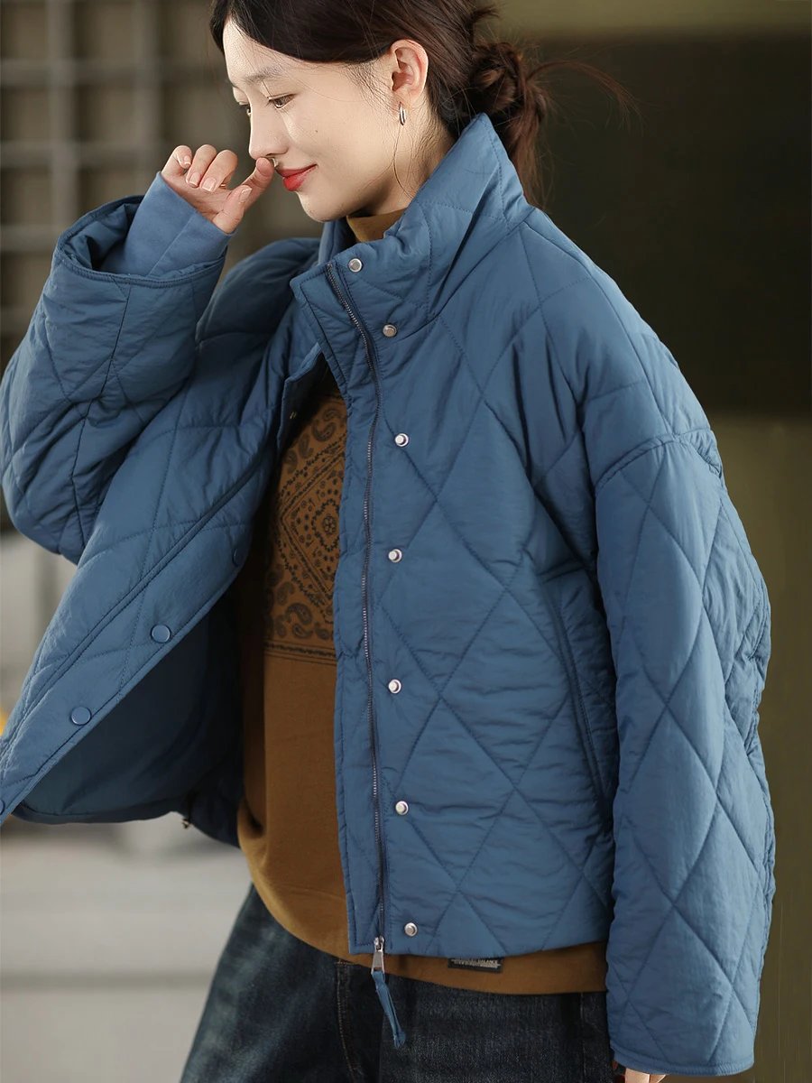 Утепленная хлопковая женская куртка с регулируемым подолом, ветрозащитная, с длинными рукавами, зимнее пальто, теплая хлопковая верхняя одежда, повседневный свободный крой
Утепленная хлопковая женская куртка с регулируемым подолом, ветрозащитная, с длинными рукавами, зимнее пальто, теплая хлопковая верхняя одежда, повседневный свободный крой