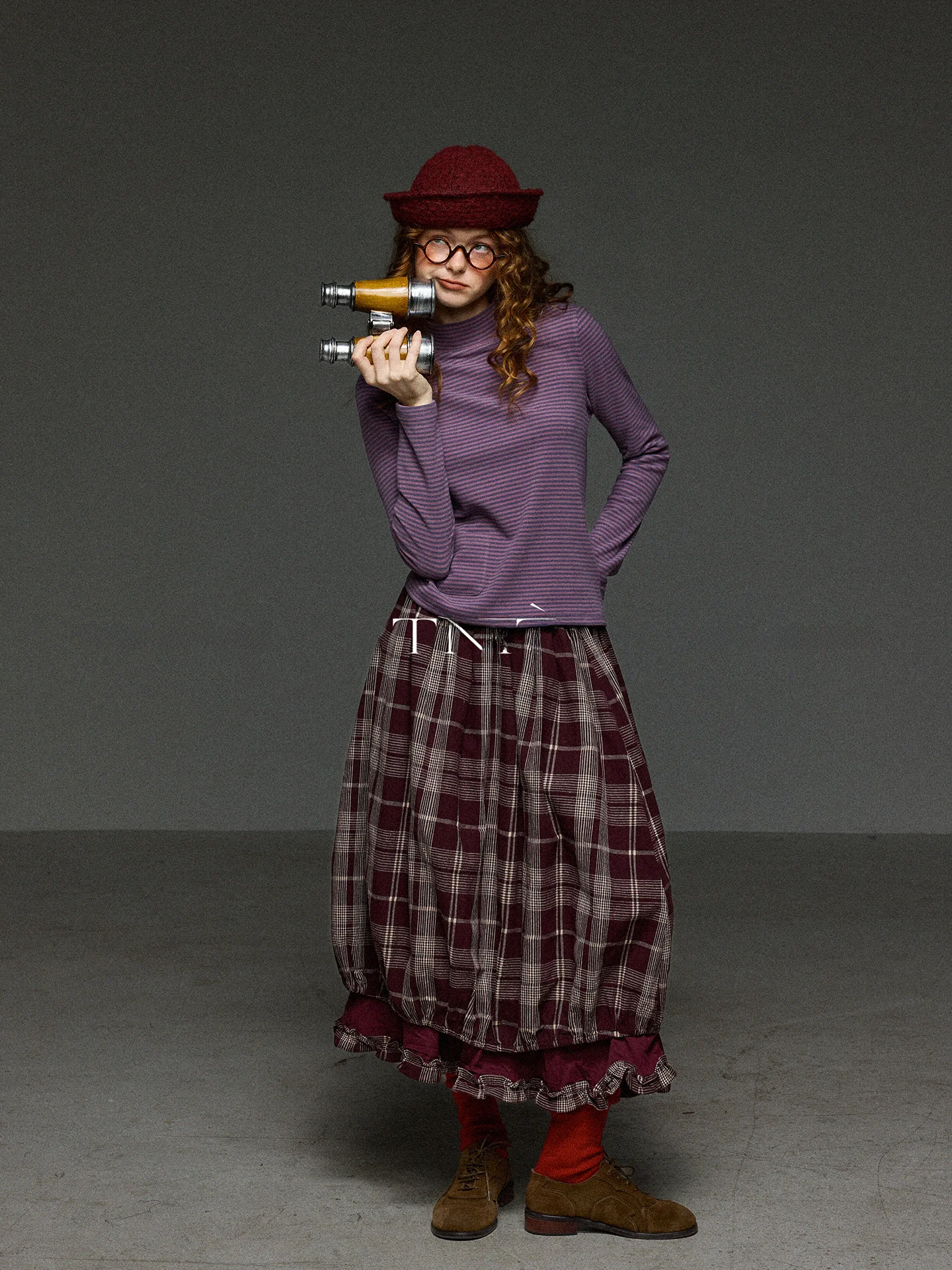 Женская теплая базовая футболка TNIT в стиле ретро с высоким воротником, двусторонняя, в полоску, для осени и зимы, универсальная, повседневная
Женская теплая базовая футболка TNIT в стиле ретро с высоким воротником, двусторонняя, в полоску, для осени и зимы, универсальная, повседневная