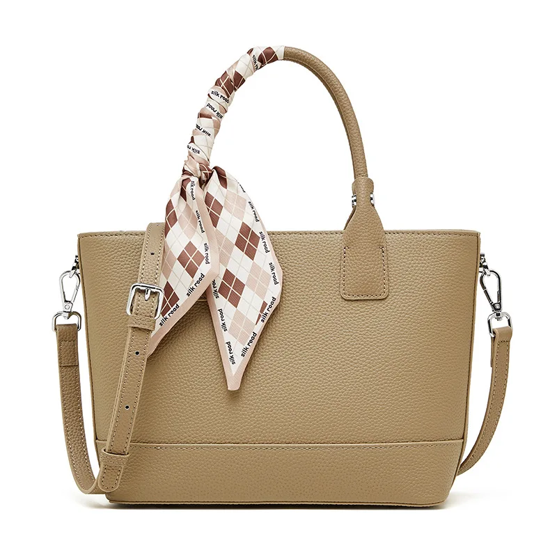 Genuine leather women's handbag 2025 new niche design top leather simple and fashionable commuter one-shoulder crossbody bag
Genuine leather women's handbag 2025 new niche design top leather simple and fashionable commuter one-shoulder crossbody bag