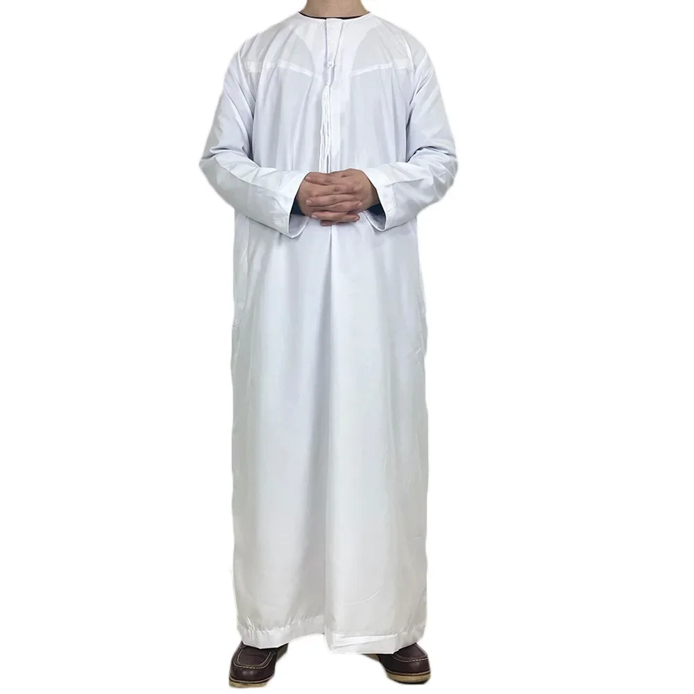 Middle East Arab Kaftan Men Muslim Clothing Solid Long-sleeved Round Neck Robes Causal Loose Men Jubba Thobe National Costumes
Middle East Arab Kaftan Men Muslim Clothing Solid Long-sleeved Round Neck Robes Causal Loose Men Jubba Thobe National Costumes