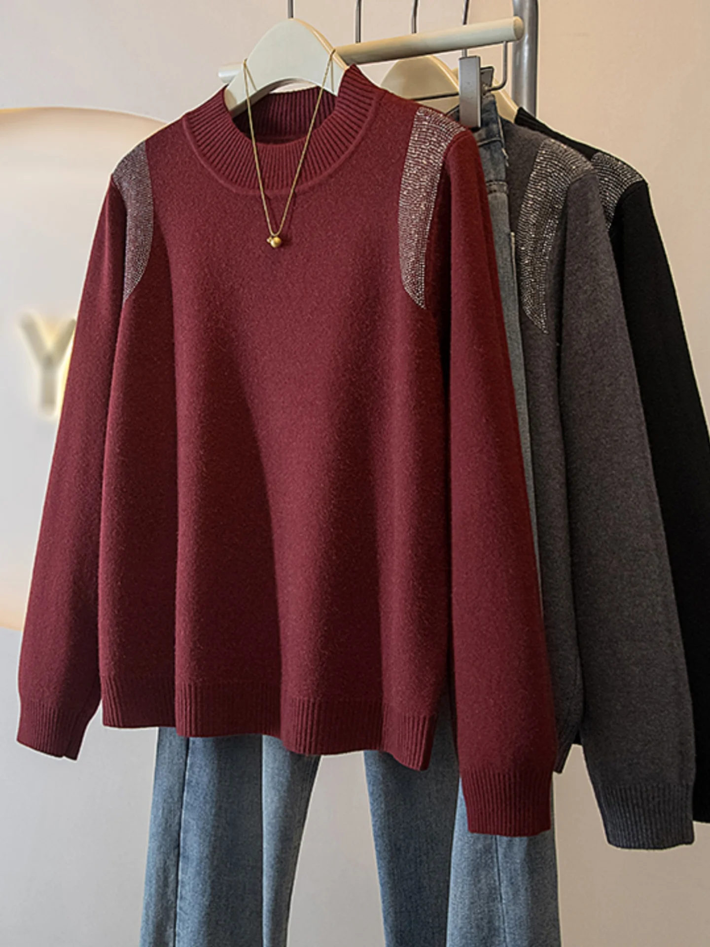 Heavyweight Rhinestone Knitted Base Shirt Sweater Women's Spring Autumn New Large Size Fat MM Slimming Trendy Top
Heavyweight Rhinestone Knitted Base Shirt Sweater Women's Spring Autumn New Large Size Fat MM Slimming Trendy Top