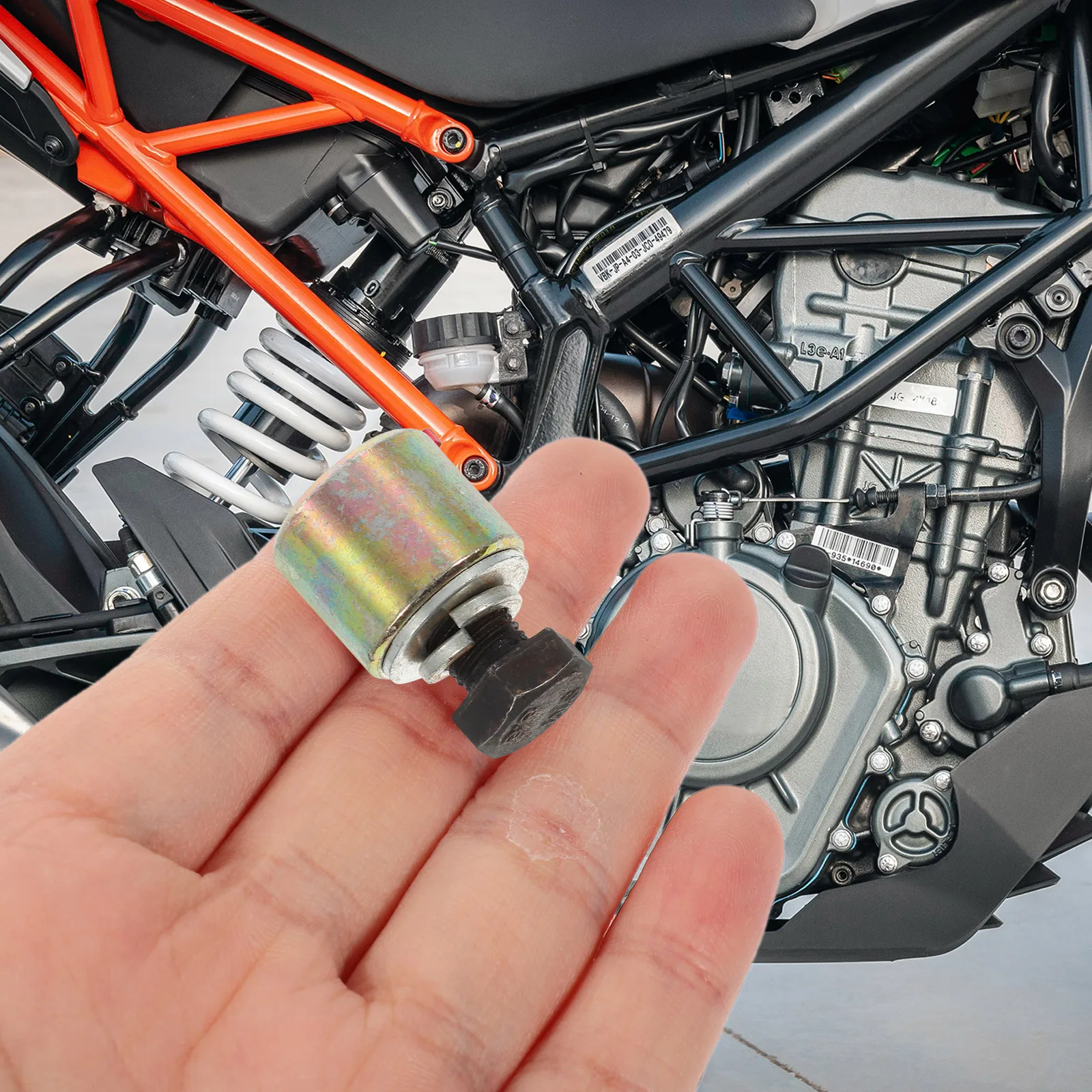 4pcs Motorcycle Injector Blocks Replacement Stainless Steel Fuel Injector Cap Blocks Off-Road Motorcycle Accessories Vibration 
4pcs Motorcycle Injector Blocks Replacement Stainless Steel Fuel Injector Cap Blocks Off-Road Motorcycle Accessories Vibration