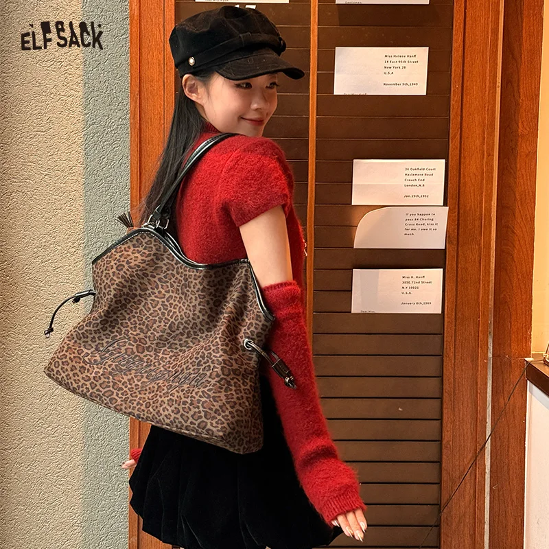 ELFSACK Y2K Леопардовая графическая сумка-тоут с вышивкой буквами большой емкости для женщин
ELFSACK Y2K Леопардовая графическая сумка-тоут с вышивкой буквами большой емкости для женщин