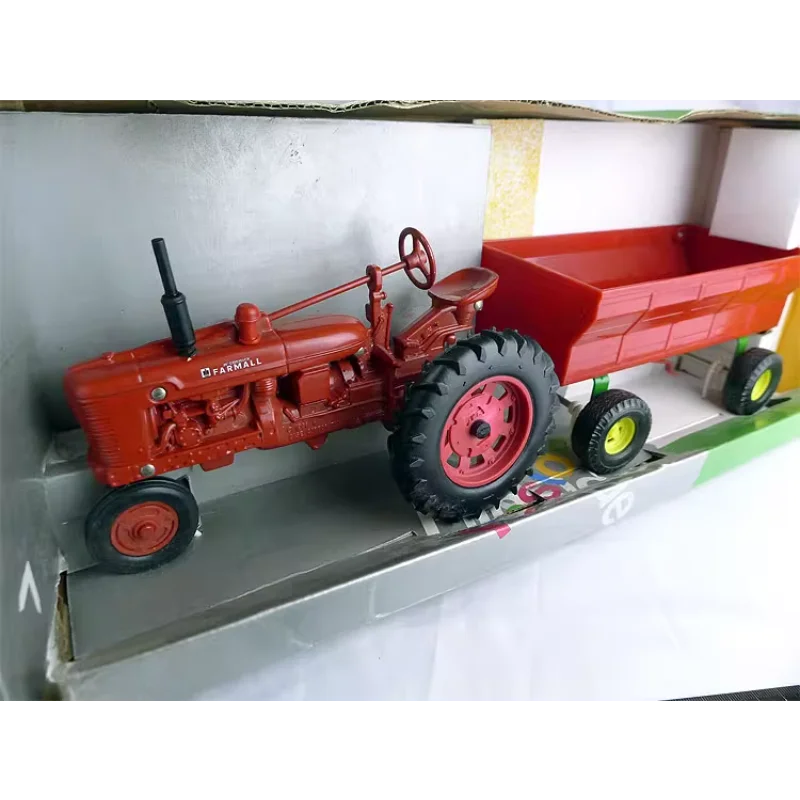 Литой под давлением ERTL масштаб 1:16 сельскохозяйственный трактор H с прицепом, модель автомобиля из сплава, Коллекционная игрушка, подарок, сувенир, украшение для дисплея 
Литой под давлением ERTL масштаб 1:16 сельскохозяйственный трактор H с прицепом, модель автомобиля из сплава, Коллекционная игрушка, подарок, сувенир, украшение для дисплея